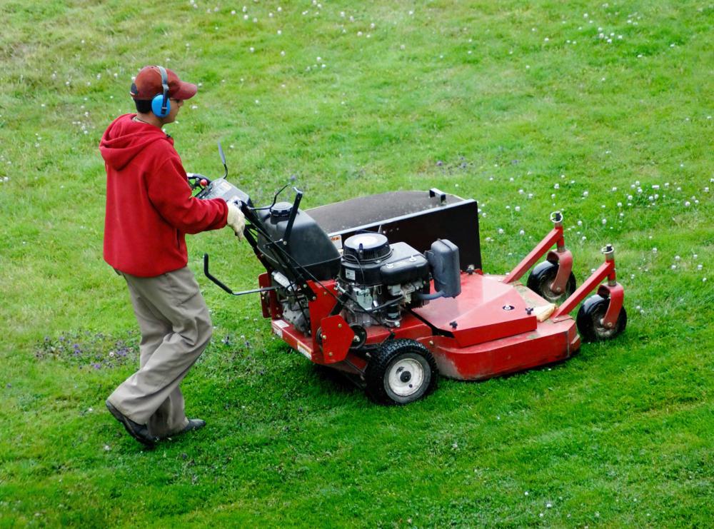 Small engine mechanics can work on lawnmowers.