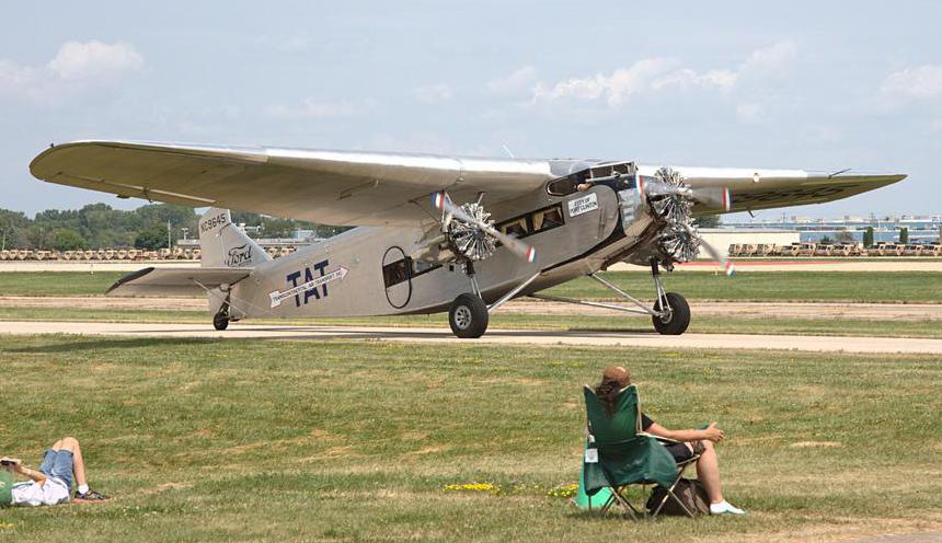 Aircraft appraisers who work for collectors must be familiar with vintage aircraft models and their relative values.