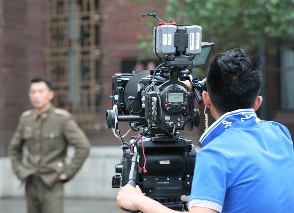 A special effects artist often works with the camera operators on a film.