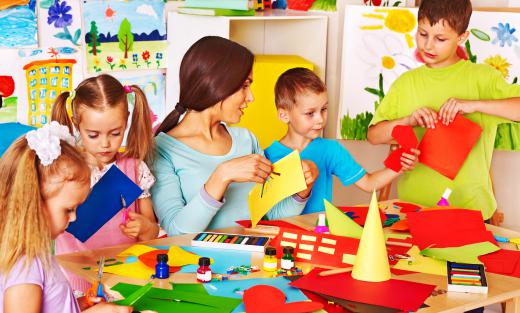 Classroom teachers are responsible for maintaining discipline in a classroom.