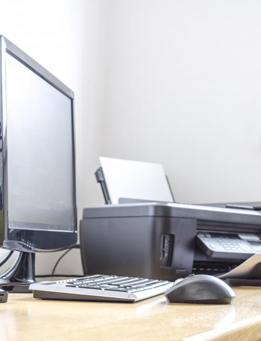 The best computer programming courses should have an individual computer workstation for every student.