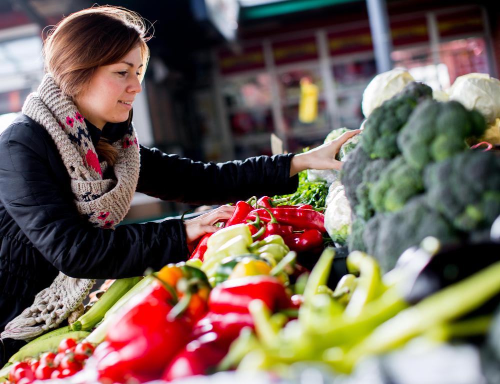 In addition to raising crops, produce farmers must set up well-designed marketing strategies.
