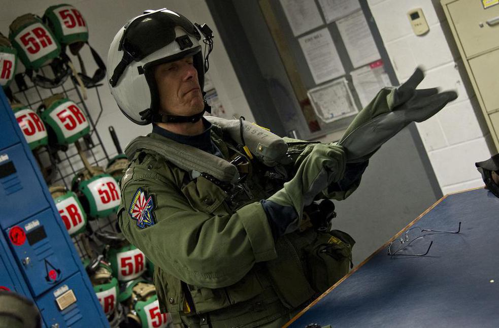How Do I Become A Flight Surgeon with Pictures 
