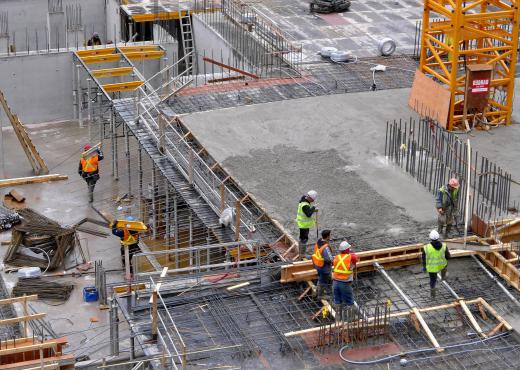 Site supervisors are responsible for keeping projects inaccordance with protocol.