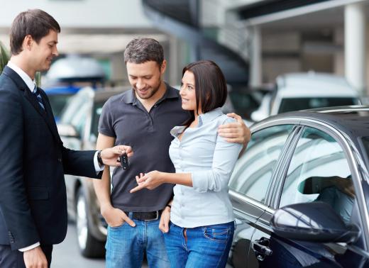 Auto sales consultants may help customers secure financing.