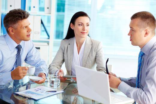 A paralegal manager meeting with staff.