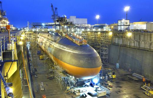 Those who enlist in the U.S. Navy may go on to to become crew of one of several types of submarines, including the Ohio class submarine.