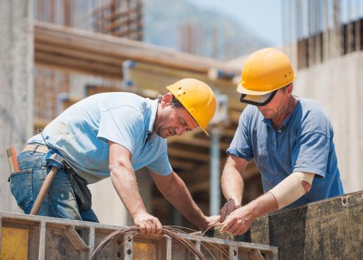 Licensed construction supervisors must have previous hands-on experience in construction.